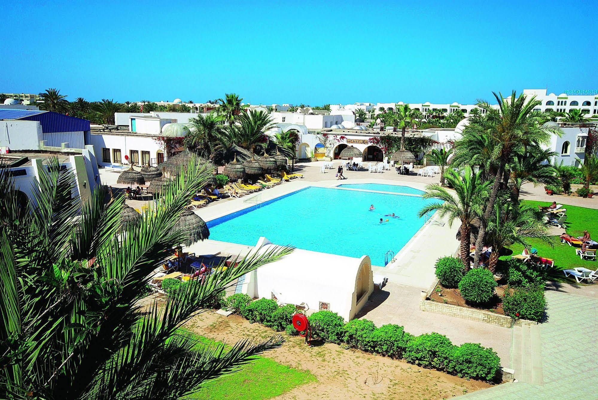 Cedriana Hotel Midoun Exterior photo